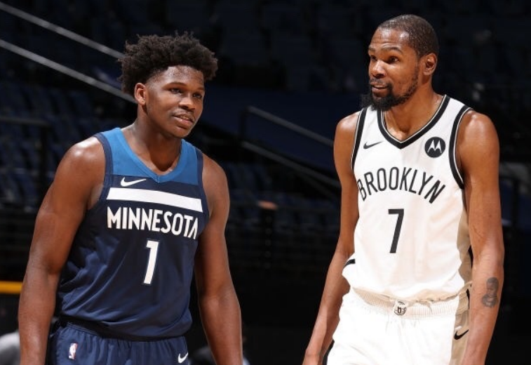星空体育-NBA季后赛首轮，爱德华兹42分创纪录，森林狼加时力克太阳抢占先机